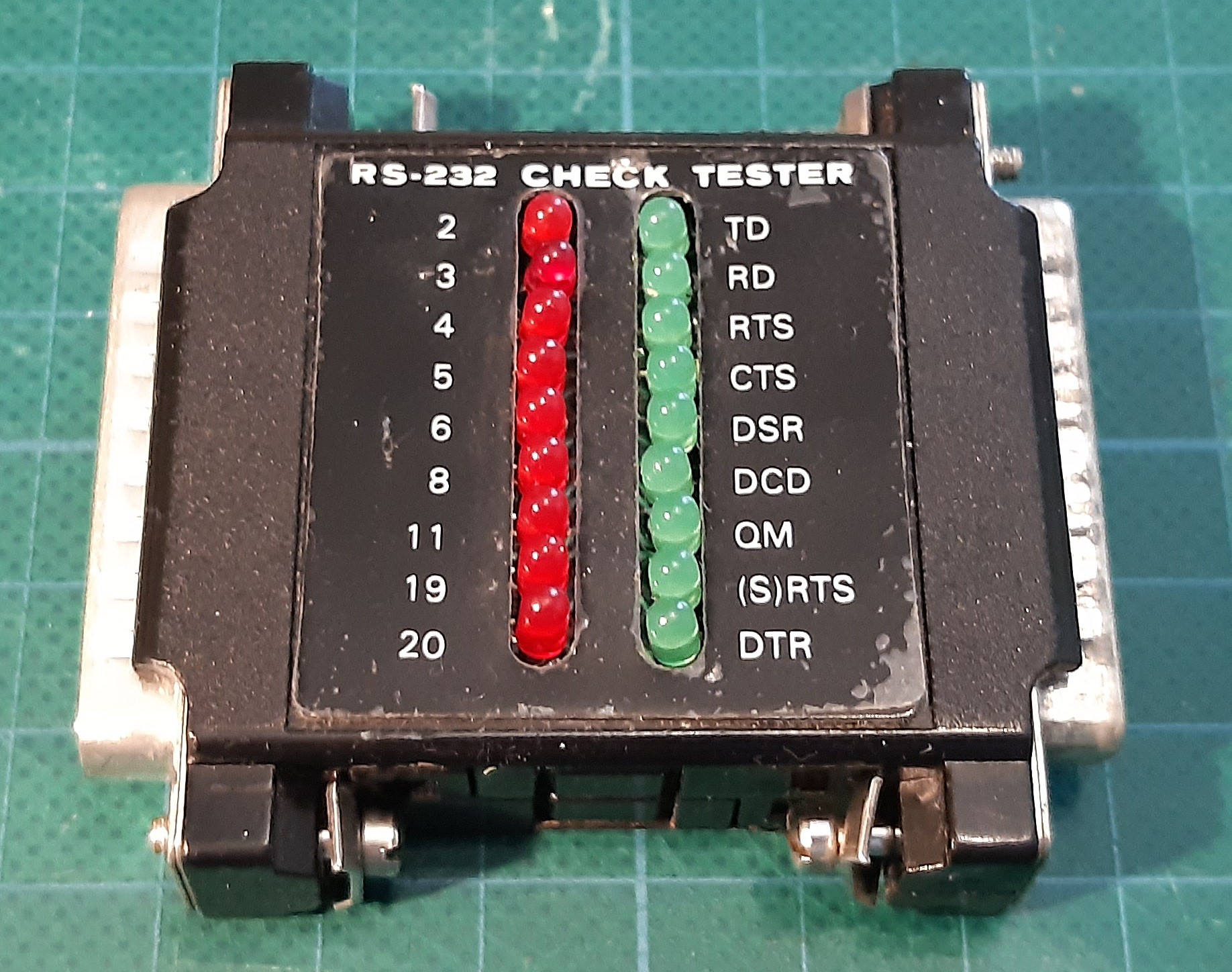  RS-232 LED monitor