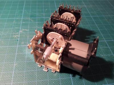 ALPS motor-controlled rotary switch